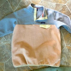 Women’s Patagonia Synchilla fleece